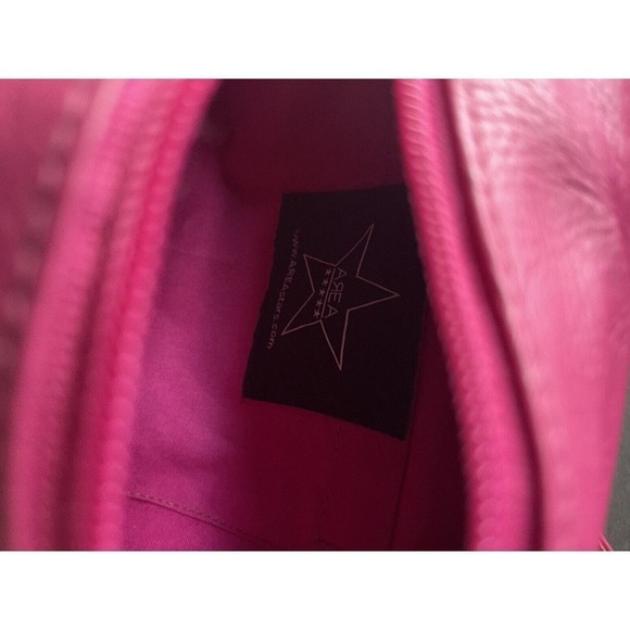 Area Stars Pink Barbiecore Clutch Crossbody Handbag Workwear Travel New Purse - Picture 2 of 5